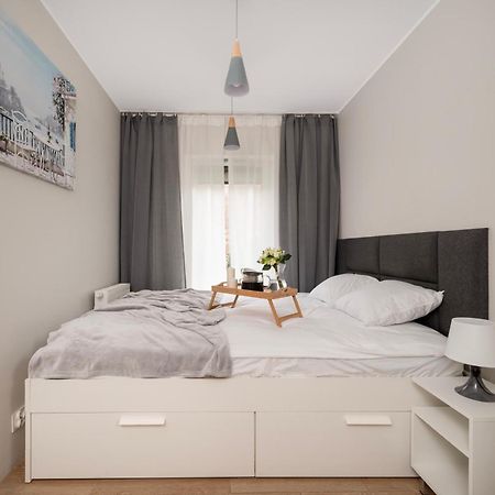Hideaway Apartment - Terrace With Garden & Parking- By Rentujemy Lodž Exteriér fotografie