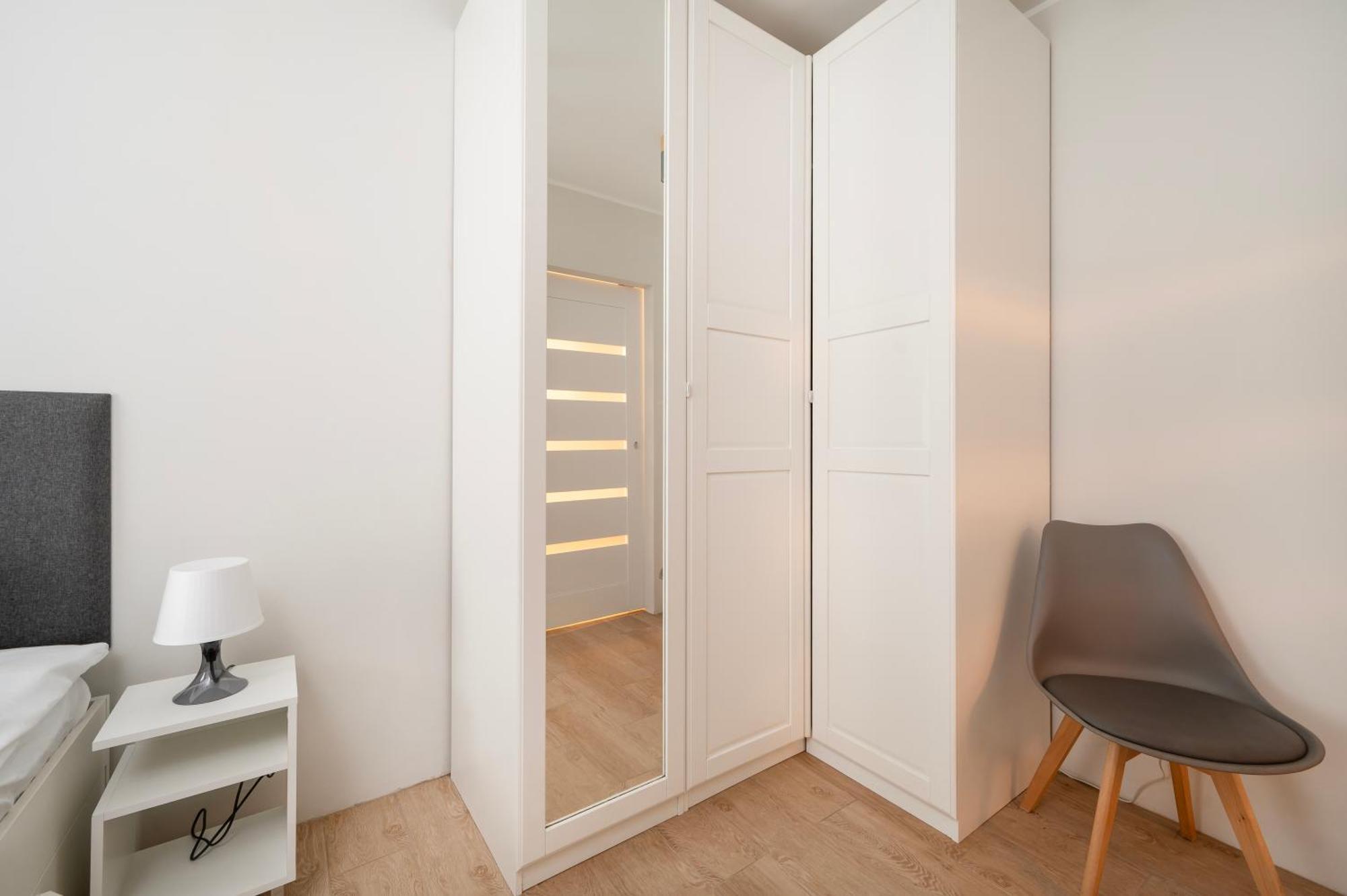 Hideaway Apartment - Terrace With Garden & Parking- By Rentujemy Lodž Exteriér fotografie