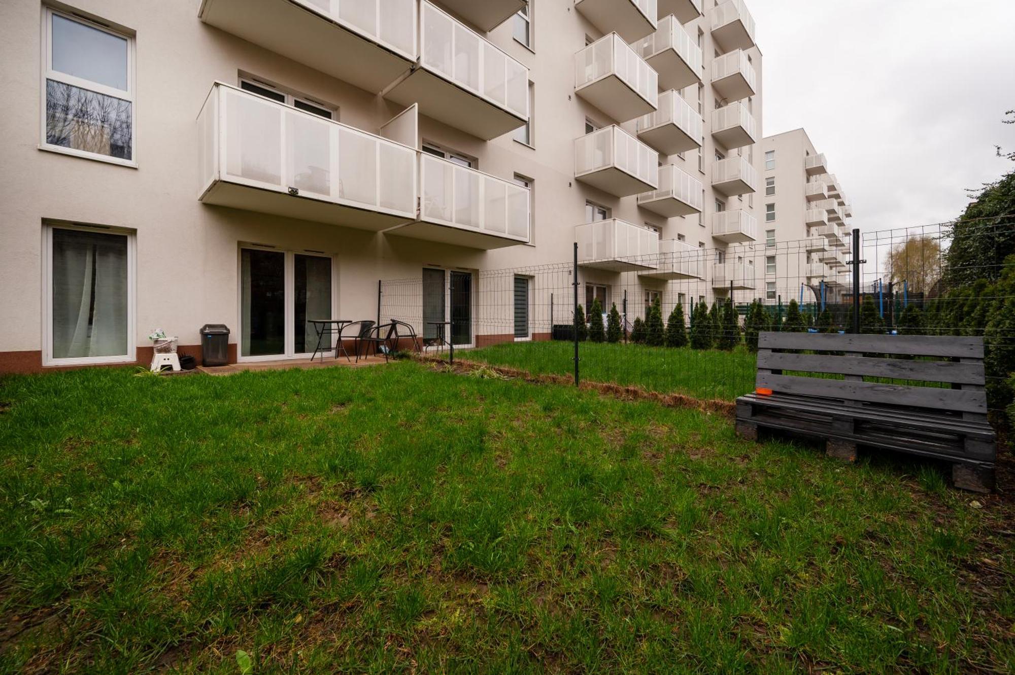 Hideaway Apartment - Terrace With Garden & Parking- By Rentujemy Lodž Exteriér fotografie